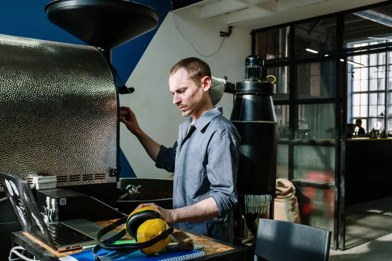 El grano que quemé: Lecciones de los maestros del café sobre el fracaso como método